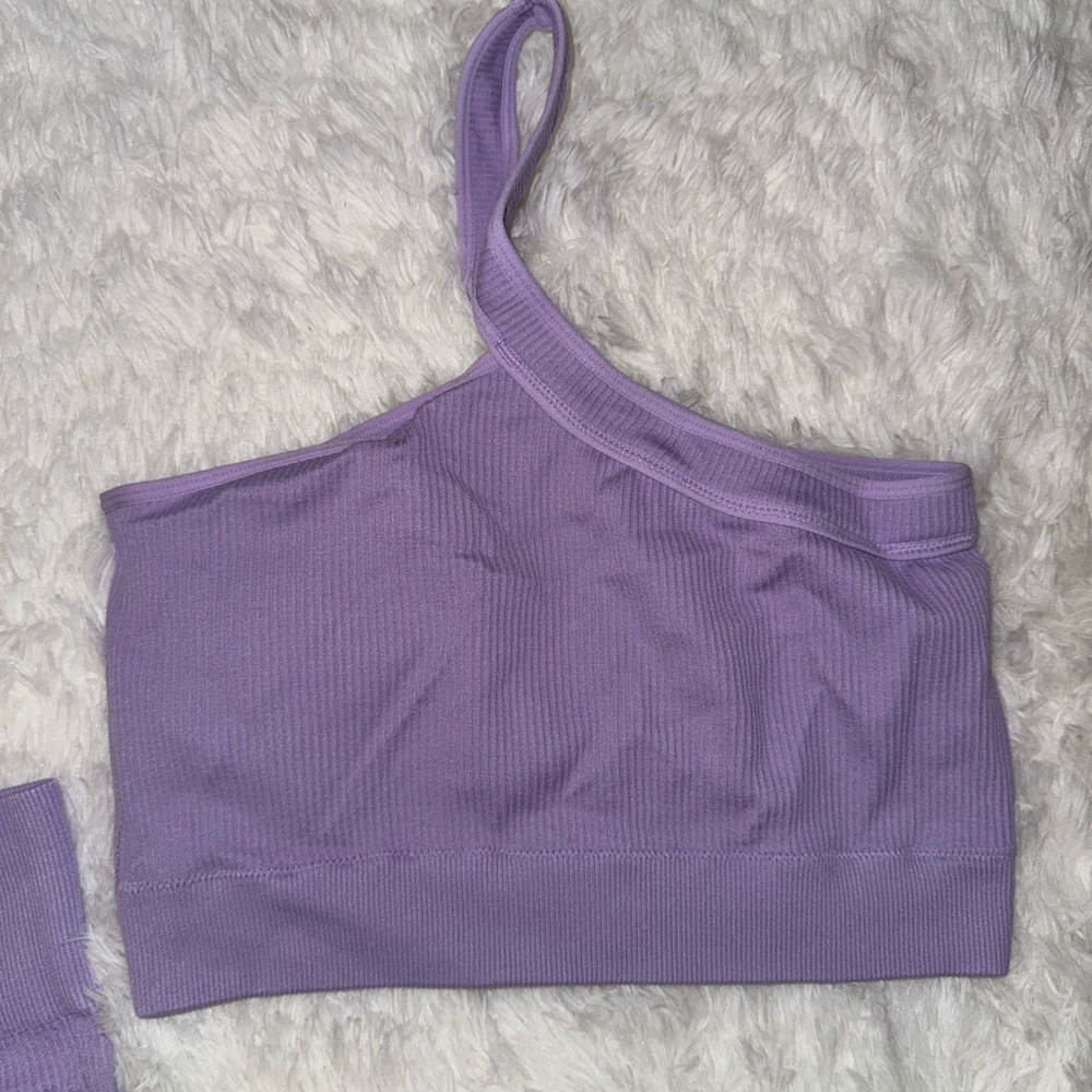 Amazon One-Shoulder Lavender Ribbed Active Set - Picture 2 of 5